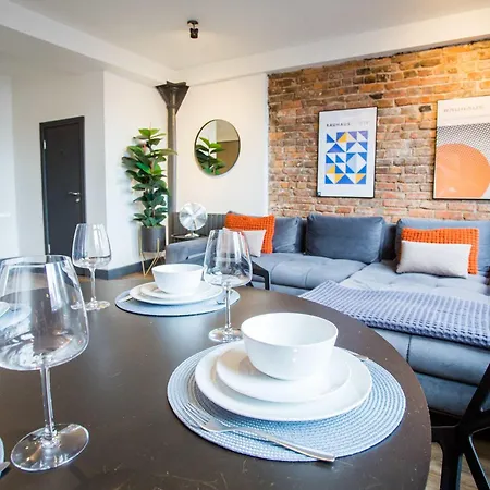 Stay Awhile - Nq Stylish 2-Bed Duplex - Bts 3 Апартаменты