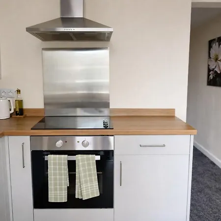 Elegant 1br Escape For Weekend Trips *