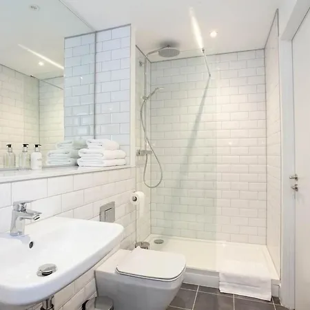 Contemporary 1 Bedroom In Centre Μάντσεστερ