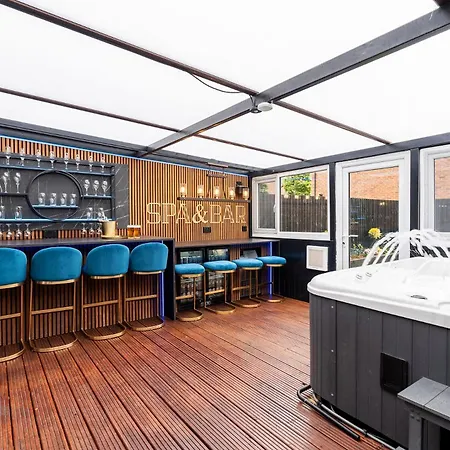Riverside Villas Villa Manchester