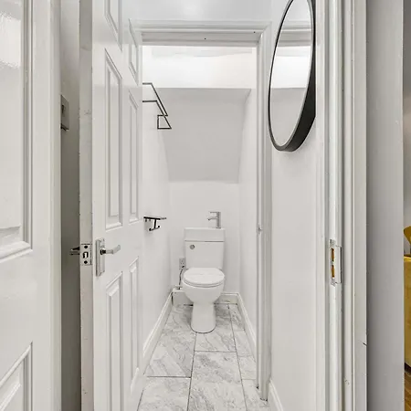 3 Bedroom Close To Mcr Centre Дом отдыха