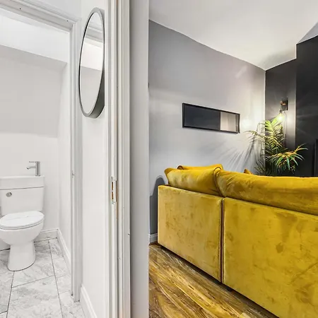 Дом отдыха 3 Bedroom Close To Mcr Centre