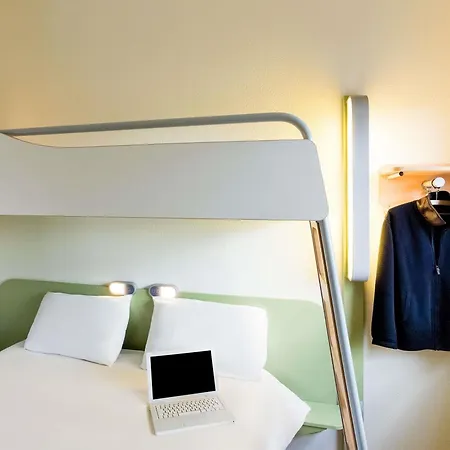 Ibis Budget Centre Pollard Street Hotel 2*