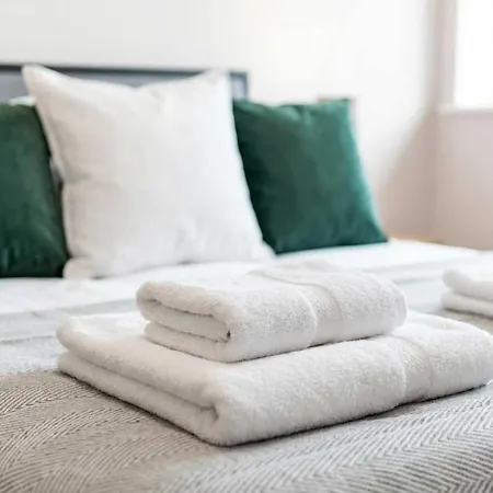 Apartman Lovely 1 Bed In - Sleeps 2 Manchester