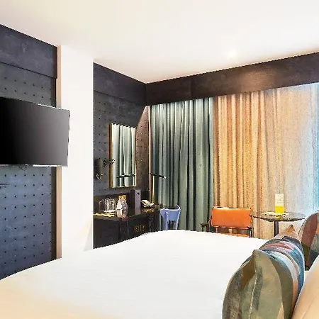 Voco - Centre By Ihg Hotel