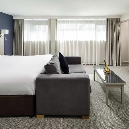 Mercure Piccadilly 4*