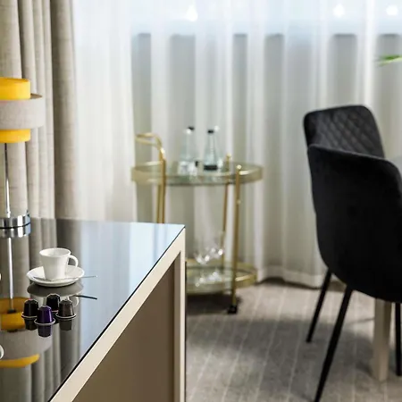 Mercure Piccadilly Szálloda 4*