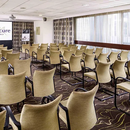 Mercure Piccadilly Hotell 4*