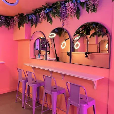 Manchester's Only Themed Slumber Party For 8 With Makeup
