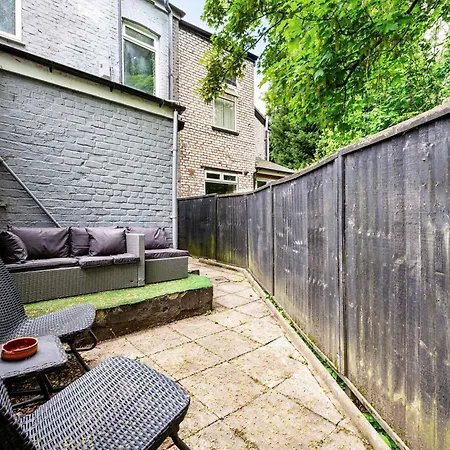 3 Bedroom Close To Mcr Centre *