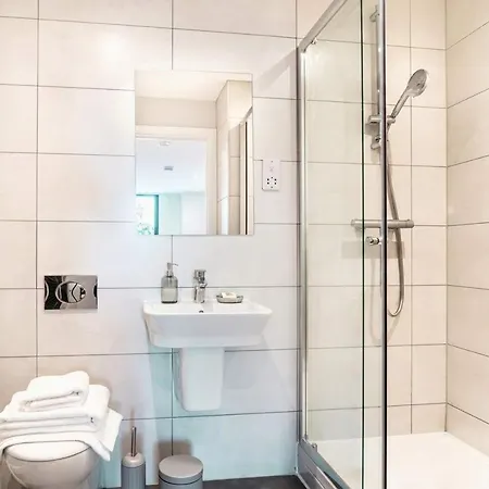 Daire Modern 3 Bedroom *