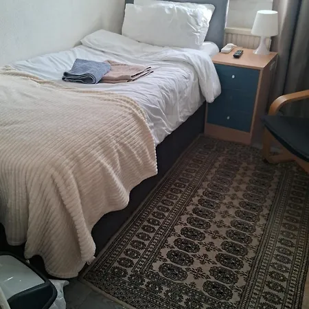 بيت ضيافة 4 Mereside Walk