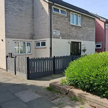 4 Mereside Walk Affittacamere Manchester