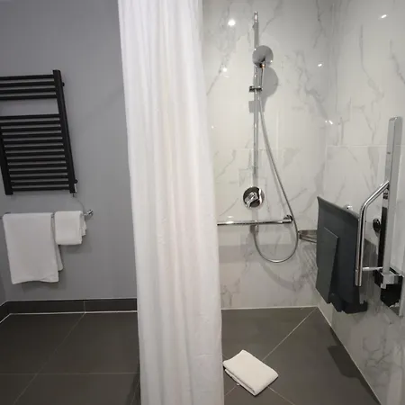 By Marriott Piccadilly Hotel Manchester