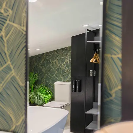 Casa vacanze Free Parking Luxury Safari House Manchester