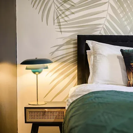 Free Parking Luxury Safari House Casa vacanze Manchester