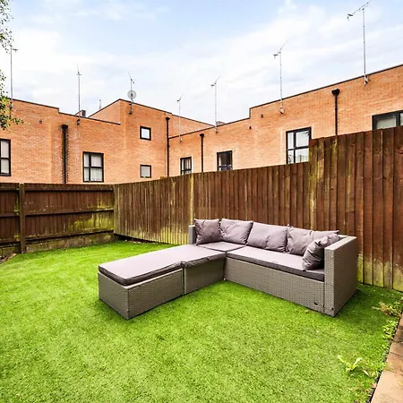Casa vacanze Free Parking Luxury Safari House Manchester