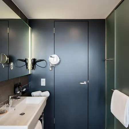 فندق Innside By Melia 4*