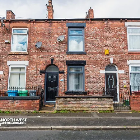 Newly Refurbished 2-bedroom In 10 Mins From Centre With Free Wifi By North West