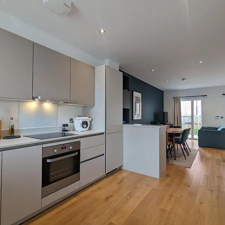 Adelphi Townhouse Contemporary 2 Bed 1 Bath 1 Wc Holiday home *