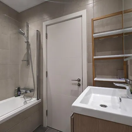 Adelphi Townhouse Contemporary 2 Bed 1 Bath 1 Wc Holiday home