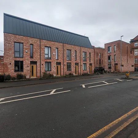 Adelphi Townhouse Contemporary 2 Bed 1 Bath 1 Wc * Manchester