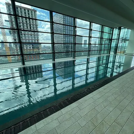 Luxury Living, 2-bed With Pool & Gym Daire *
