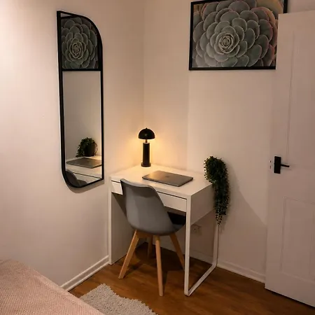 House In Mvs Snug Urban Hideaway * Manchester