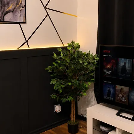 House In Mvs Snug Urban Hideaway * Manchester