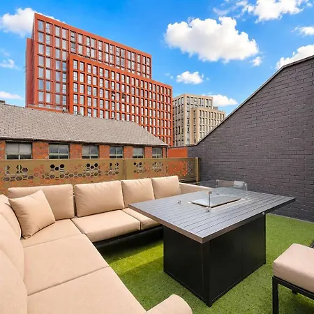 Luxury Townhouse 4br I Roof Terrace I Free Parking Manchester