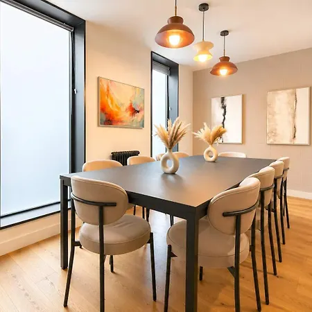 Luxury Townhouse 4br I Roof Terrace I Free Parking * Manchester