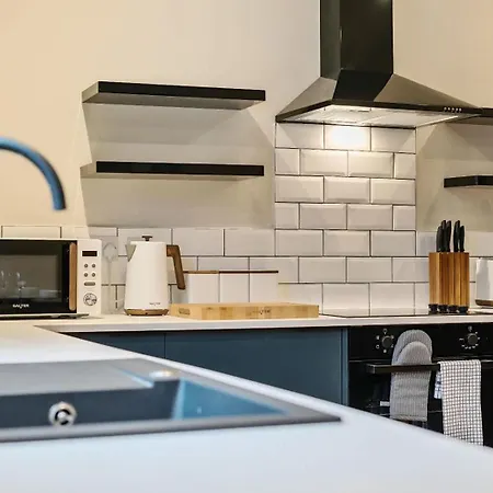 Stylish House Near Manchester City Centre & Coop Arena - Free Parking Prázdninový dům *
