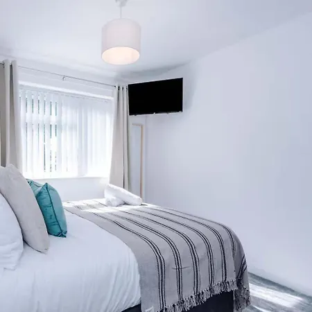 Casa vacanze Comfortable & Spacious 3br House Near Coop Live Arena & Etihad Stadium With Free Parking - New Management Since Jan '26 Manchester