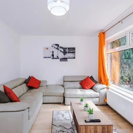 Ancoats Eden Centre - Free Parking - Contractor Business - 2 Bath - 3 Bedroom Manchester
