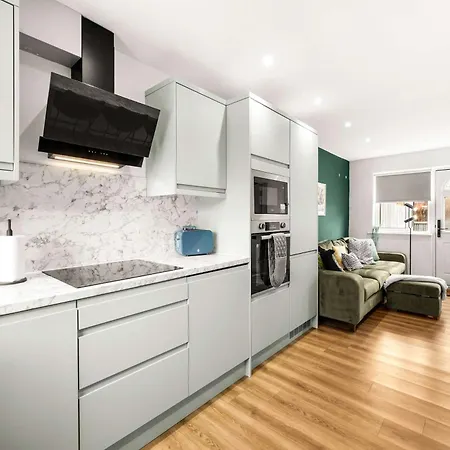 Casa vacanze Free Parking The Quays- Sleeps 8 By Genesis Living Manchester