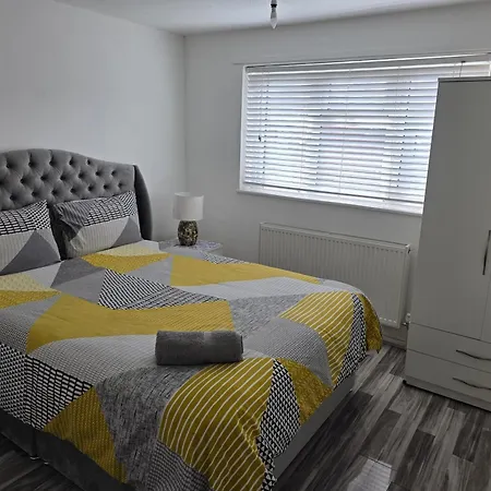 Holiday home Away From Manchester