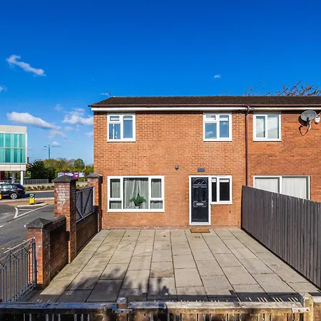 Casa vacanze Free Parking The Quays- Sleeps 8 By Genesis Living