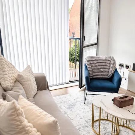 Apartamento Stylish 2-bed By Cente
