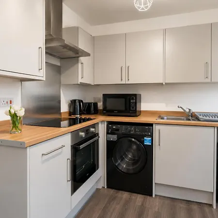 Elegant 1br Near Trafford Centre * Манчестер