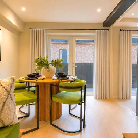 アパート Stylish 1Br Aptment I Balcony I Sleeps 3 - City *