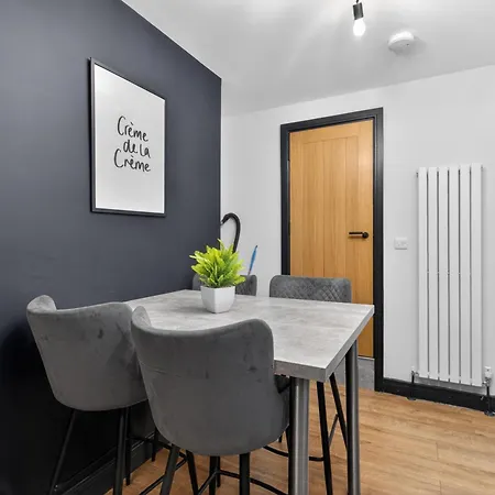 Close To Media City-old Trafford - 5 Bedroom House Διαμέρισμα Μάντσεστερ