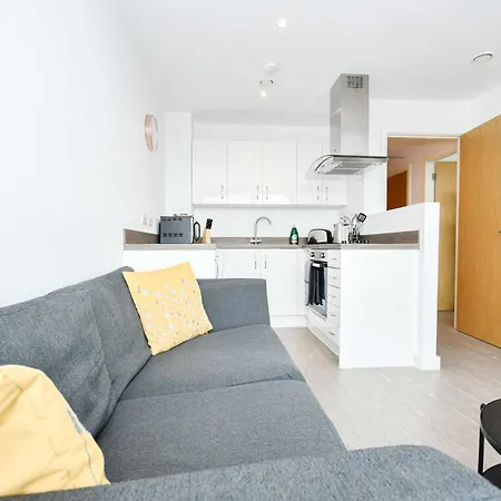 Modern 1 Bed With Views In * Manchester