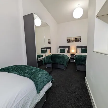 Stylish 2 Bedroom-free Parking Апартаменты *