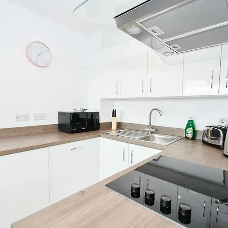 Apartament Modern 1 Bed With Views In