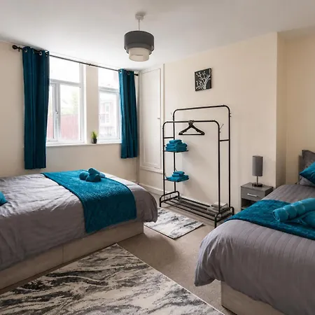 Elegant 1br Near Trafford Centre