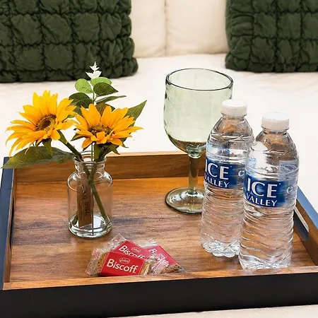 Flat In - Dudleys Dove Apartman