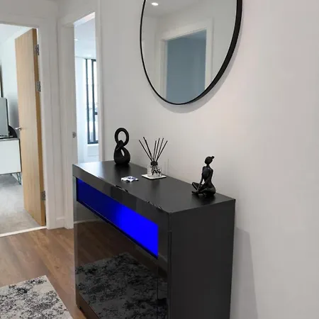 Stylish 2-bed By Cente * Mánchester