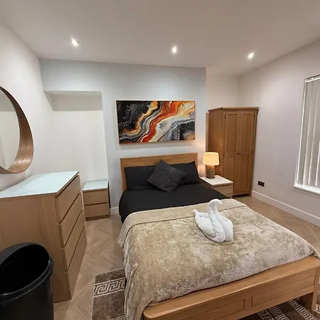 招待所 Hendham - Near Etihad Stadium, Coop Live Arena, National Cycling Centre & 24 Hour Asda