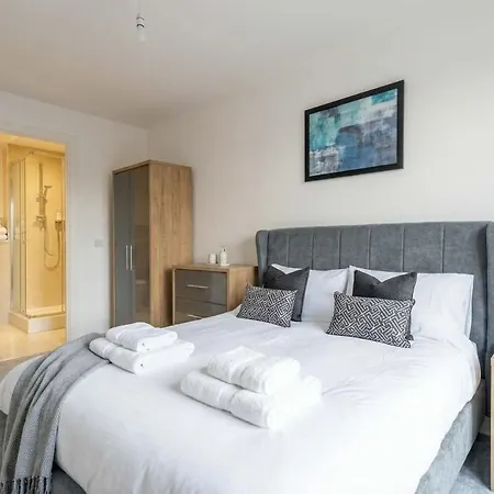 Appartement Convenient 2 Bedroom *