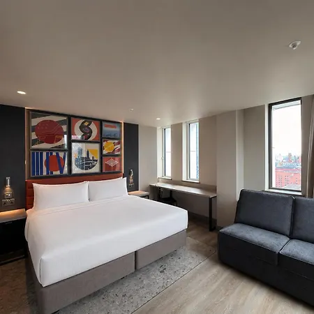 Aloft By Marriott Centre 4*